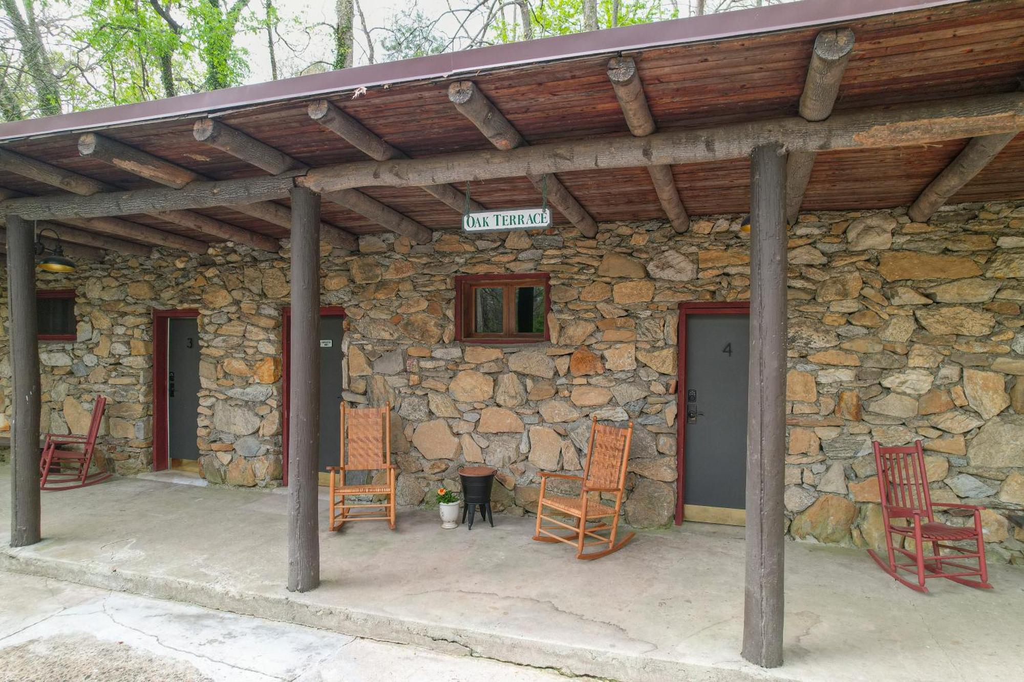 The Furry Lodge Double Ste 2&3 Waynesville Buitenkant foto